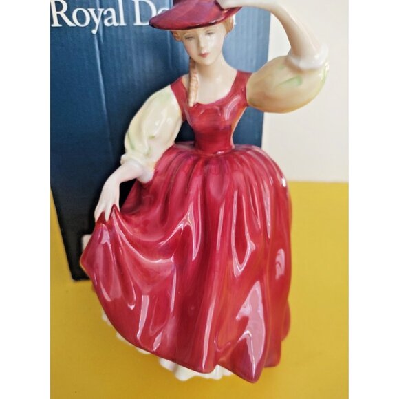 Royal Doulton, Figurine Buttercup HN2399, Vintage 1963 with Box - Picture 6 of 16